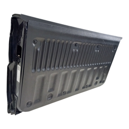 TAMPA TRASEIRA CAÇAMBA MONTANA 2023 2024 2025/..