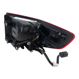 LANTERNA TRASEIRA ESQUERDA MONTANA 2023 2024 2025/..