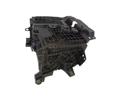 SUPORTE CAIXA BATERIA RENAULT FLUENCE 2011 A 2018 C/DETALHE