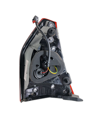 LANTERNA TRASEIRA ESQUERDA TRACKER 2020/ (MALA)