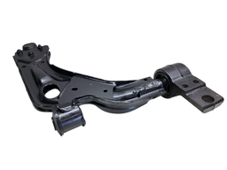 BANDEJA DIANTEIRA ESQUERDA FIESTA 2008 A 2014 