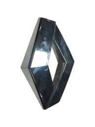 EMBLEMA DIANTEIRO SANDERO 628908358R