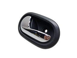 MAÇANETA INTERNA PORTA ESQUERDA SANDERO LOGAN 2015 A 2023