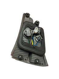 LANTERNA TRASEIRA ESQUERDA HB20 HATCH 2013 A 2019 C/ DETALHE