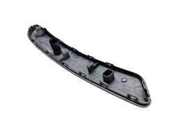 MOLDURA PUXADOR PORTA DIANT DIREITO SANDERO LOGAN 15 A 2023