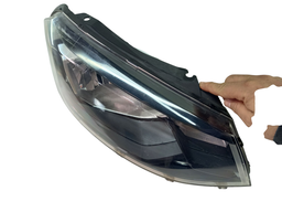 FAROL DIREITO GOL VOYAGE G7 2017 2018 FRISO PRETO