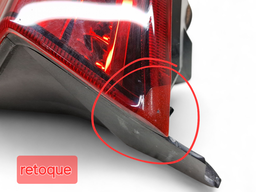 LANTERNA TRASEIRA DIREITA TRACKER 21 A 2025 (MALA) C/RETOQUE