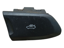 BOTAO ABERTURA PORTA MALAS ONIX PRISMA 2013 A 2020