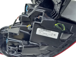 LANTERNA TRASEIRA DIREITA TRACKER 2020 2021 A 2025 (CANTO)