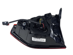 LANTERNA TRASEIRA ESQUERDA TRACKER 2020 2021 A 2025 (MALA)