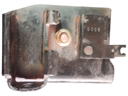 SUPORTE EIXO TRASEIRO ESQUERDO SENTRA 2014 A 2020