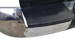 PARACHOQUE TRASEIRO AMAROK 2011 2012 2013/ CROMADO C/DETALHE