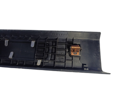 SOLEIRA PORTA DIANTEIRA DIREITA FUSION 2013 A 2019 C/DETALHE