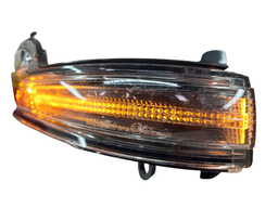 PISCA SETA RETROVISOR ESQUERDO COROLLA CROSS 2022 2023/..