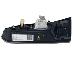 LANTERNA TRASEIRA ESQUERDA COROLLA CROSS 2022 2023/ (MALA) 