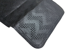 TAPETE BORRACHA DIANTEIRO DIREITO (PASSAGEIRO) TRACKER 2020/