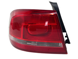 LANTERNA TRASEIRA ESQ PASSAT B7 11/15 CANTO S/ LED C/DETALHE