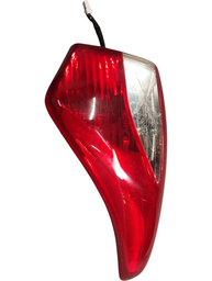 LANTERNA TRASEIRA DIREITA HB20 HATCH 2013 A 2019 C/ DETALHE