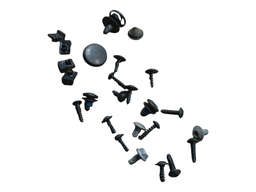 KIT PARAFUSOS E GRAMPO PORTA SAVEIRO 2009 A 2025 G5 A G8