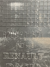 SUPORTE INFERIOR BATERIA RENAULT SANDERO 2009 A 2014