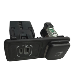 Entrada usb Auxiliar Jeep Renegade 1.3 Longitude 2025