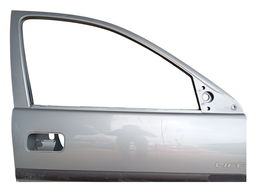 PORTA DIANTEIRA DIREITA CORSA / CLASSIC 1996 1997 A 2016