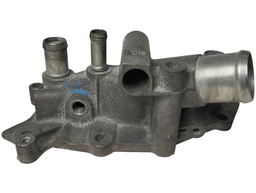 CARCAÇA VÁLVULA TERMOSTÁTICA KICKS MARCH VERSA AUTO. 1.6 16V