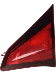 LANTERNA TRASEIRA DIREITA KICKS 2017 2018 A 2021 (MALA)