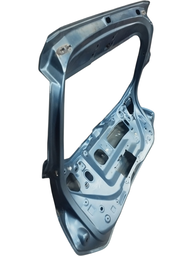 TAMPA TRASEIRA KICKS 2017 2018 A 2021