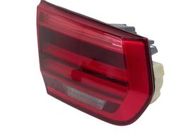 LANTERNA TRASEIRA ESQUERDA BMW F30 F80 316 320 328 335 16/18