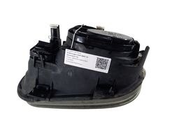 FAROL DIREITO GOLF 1999 A 2007 MASC NEGRA S/ AUX C/DETALHE