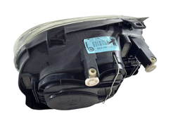 FAROL ESQUERDO GOLF 1999 A 2007 MASC NEGRA S/ AUX C/DETALHE