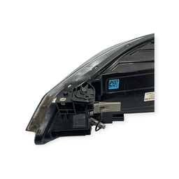 FAROL DIREITO ONIX 2020 2021 A 2025 S/ LED
