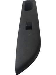 BOTÃO VIDRO ELÉTRICO DIANT DIREITO MARCH 1.6 16V 2013 A 2020