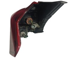 LANTERNA TRASEIRA DIREITA KICKS 2017 2018 A 2021 (CANTO)