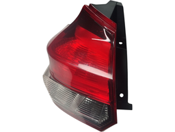 LANTERNA TRASEIRA ESQUERDA KICKS 2017 2018 A 2021 (CANTO)