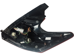 LANTERNA TRASEIRA ESQUERDA KICKS 2017 2018 A 2021 (CANTO)