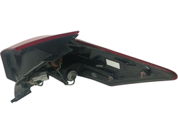 LANTERNA TRASEIRA ESQUERDA KICKS 2017 2018 A 2021 (CANTO)