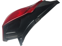 LANTERNA TRASEIRA ESQUERDA KICKS 2017 2018 A 2021 (CANTO)