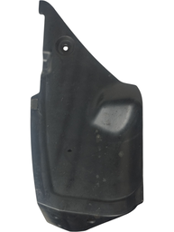 PARABRRO TRASEIRO DIREITO NISSAN KICKS 1.6 16V 2017 A 2021