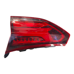 Lanterna Traseira Direita Tracker Premier 2020 a 2025 Led