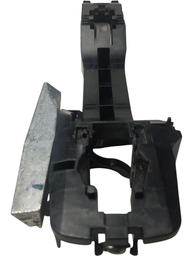 SUPORTE MAÇANETA TRASEIRA DIREITA KICKS 1.6 16V 2017 A 2021