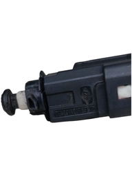 INTERRUPTOR DA LUZ DE FREIO PARA RENAULT SANDERO 2008 A 2014