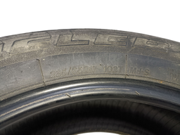 PNEU BRIDGESTONE 225/65 ARO 17  102T