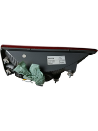 LANTERNA TRASEIRA ESQUERDA HB20 HATCH 2013 A 2019 (MALA)