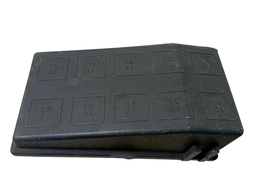 TAMPA CAIXA DE FUSIVÉIS VECTRA 1997 1998 A 2005 90506008