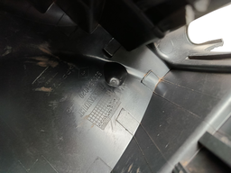 TAMPA CAIXA DE FUSÍVEIS RENAULT DUSTER/LOGAN 1.6 2012 A 2020