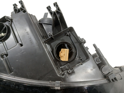 FAROL LADO ESQUERDO AUDI A4 2013 A 2016