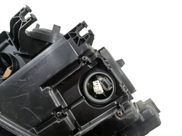 FAROL LADO DIREITO AUDI A4 2013 A 2016