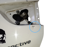 TAMPA TRASEIRA GRAND SIENA 12/2021 C/ MAÇANETA C/ DETALHE